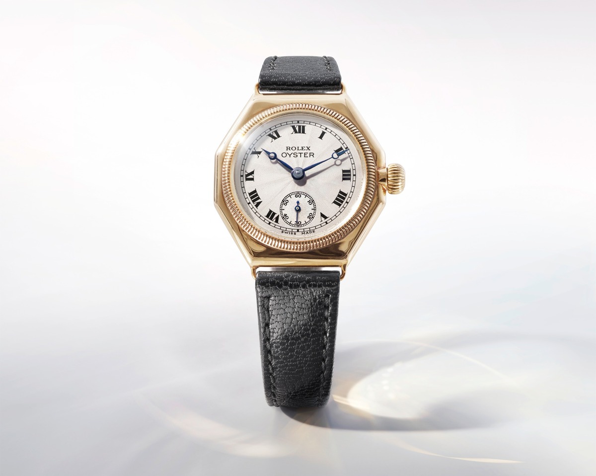 Rolex Oyster von 1926 mit achteckigem Gehäuse und Lederarmband